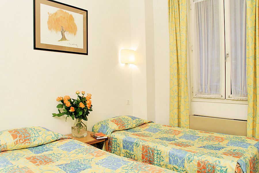 Hotel Charing Cross Parijs